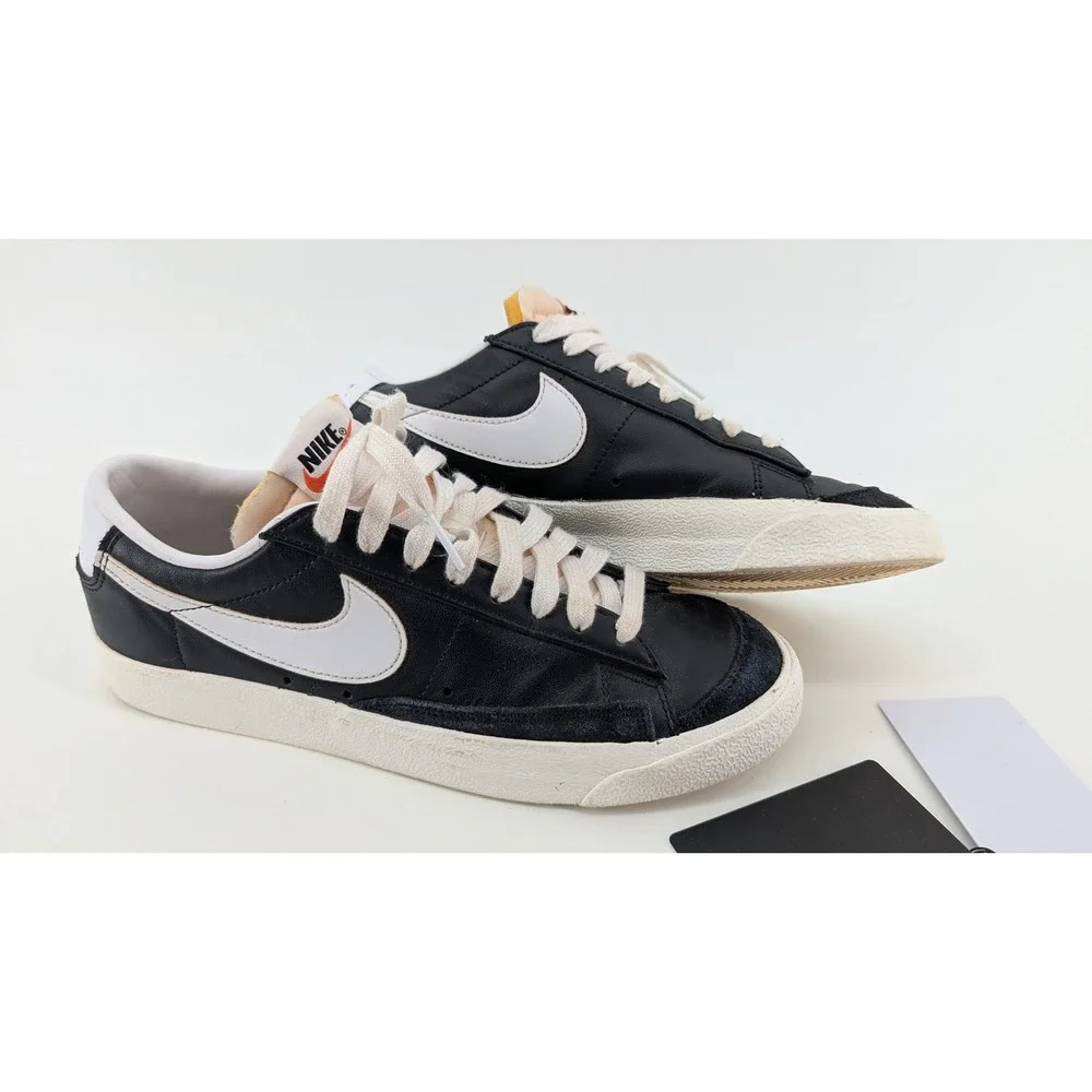 Nike Blazer Low 77 Vintage Black White Sneakers DA6364-001 Mens 7.5